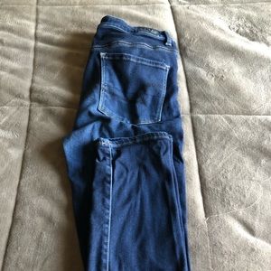 American Eagle High Rise Skinny’s